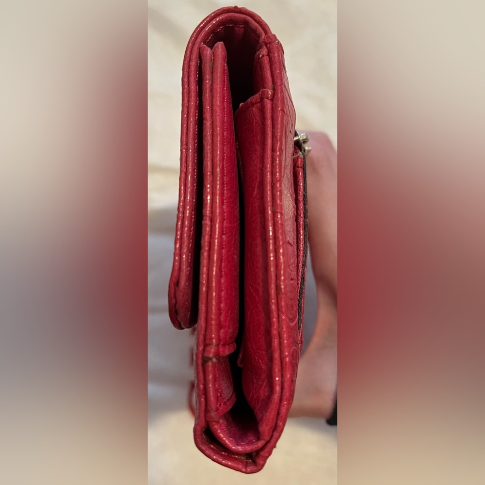Guess Wallet - Picture 4 of 6